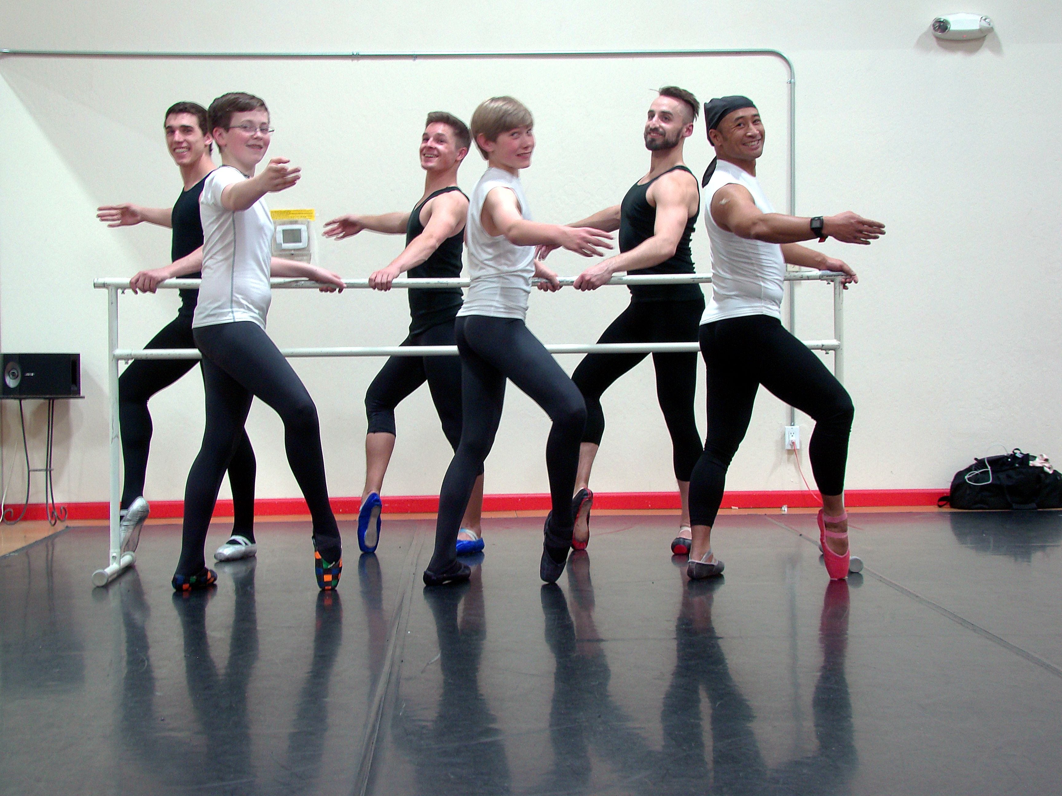 male ballet dancers on pointe